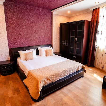 Panorama Villa Lux Hotel บากู ภายนอก รูปภาพ