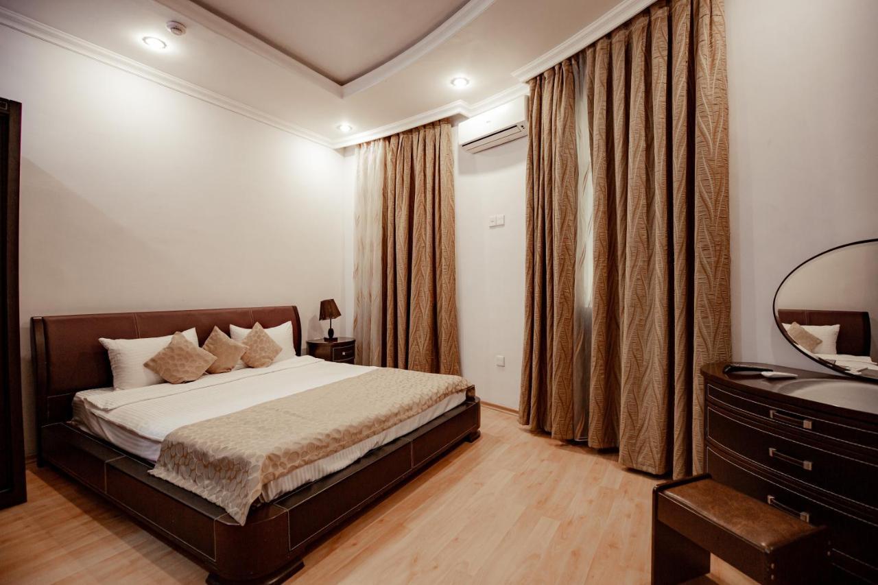 Panorama Villa Lux Hotel บากู ภายนอก รูปภาพ