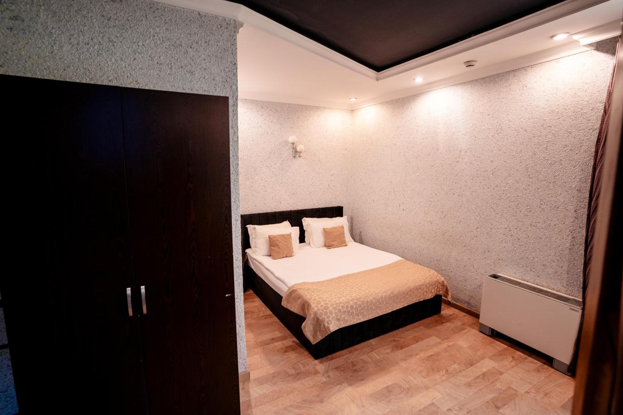 Panorama Villa Lux Hotel บากู ภายนอก รูปภาพ