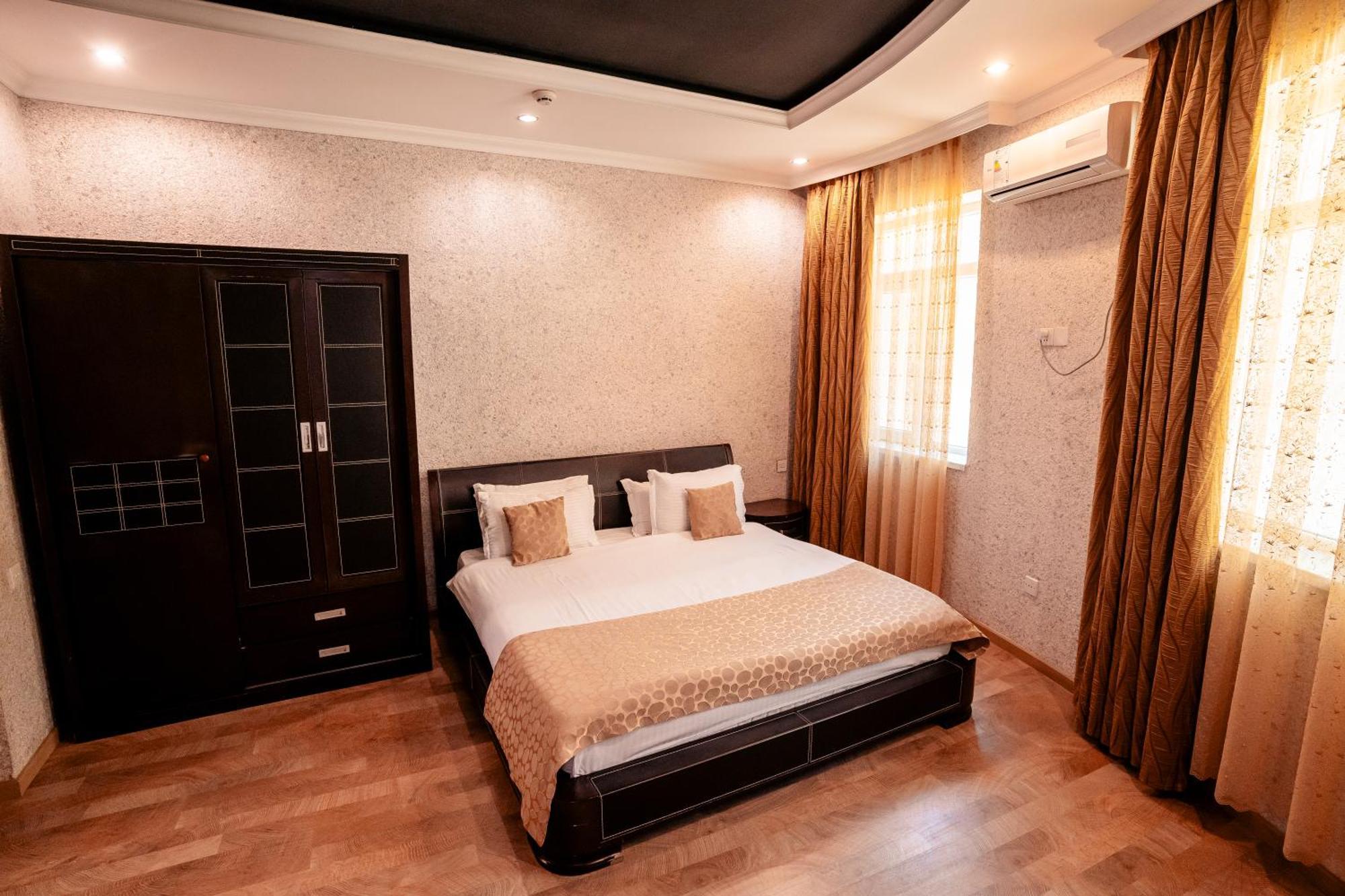 Panorama Villa Lux Hotel บากู ภายนอก รูปภาพ